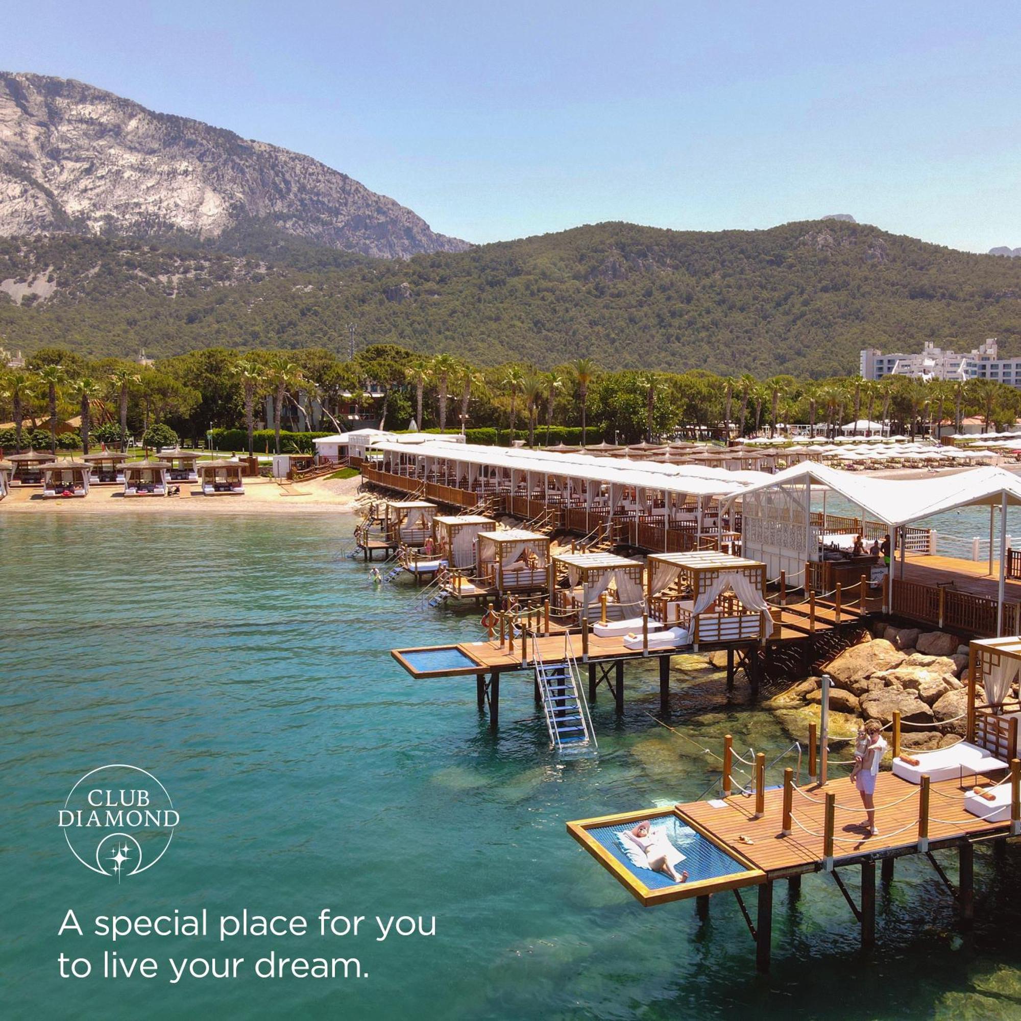 Курортный комплекс Rixos Sungate - The Land Of Legends Access