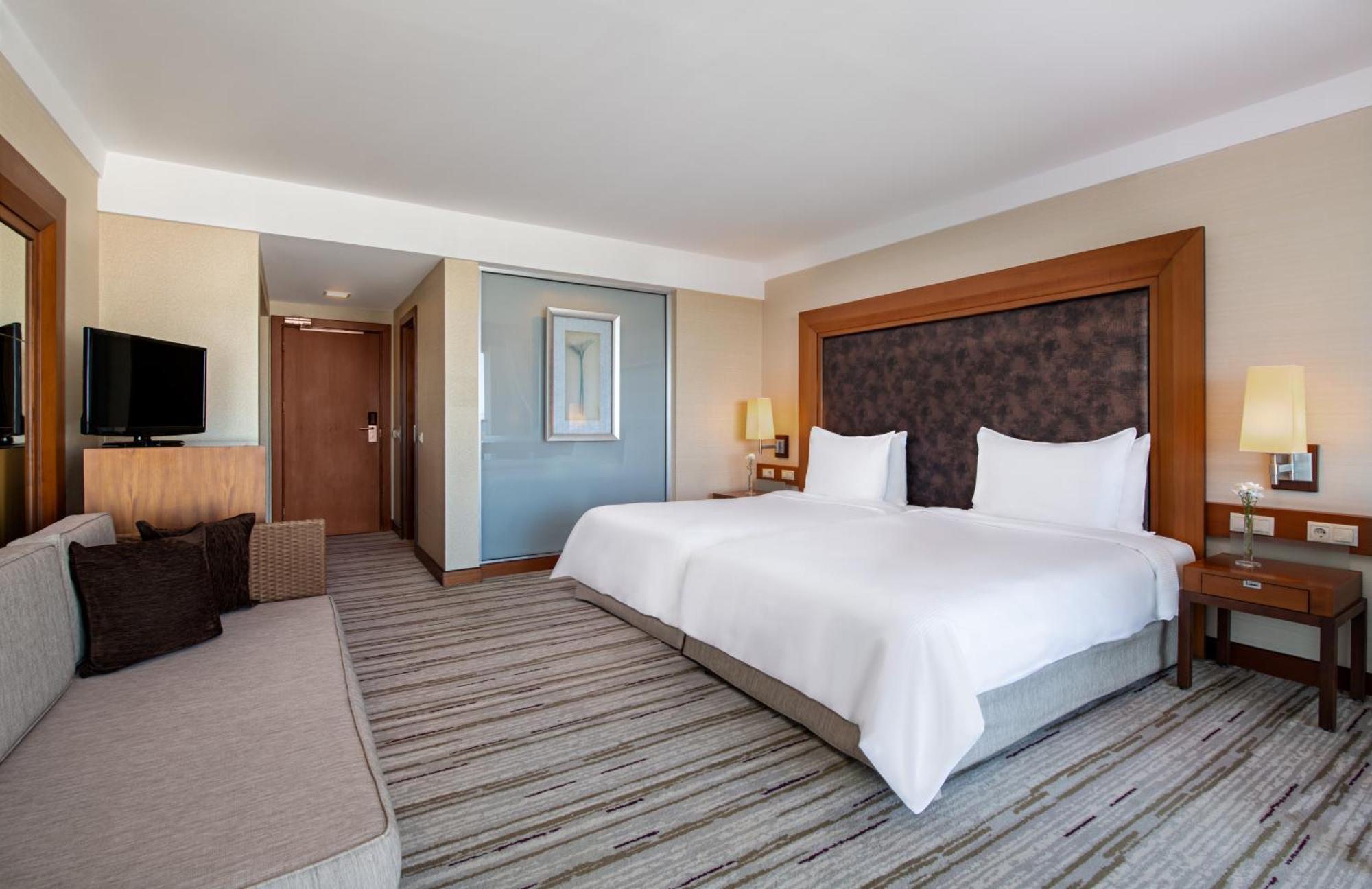 Курортный комплекс Rixos Sungate - The Land Of Legends Access Бельдиби