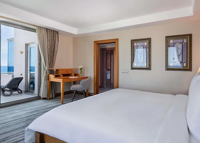 Rixos Sungate - The Land Of Legends Access