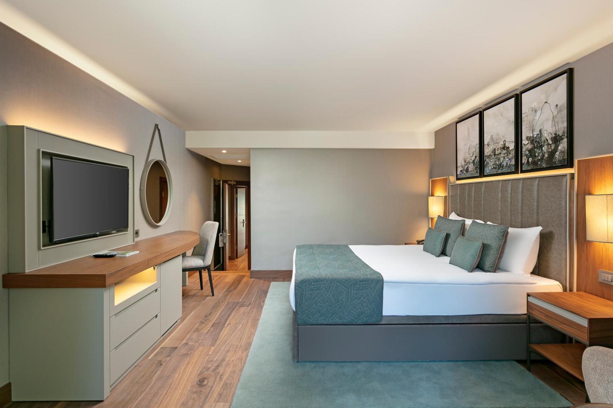 Курортный комплекс Rixos Sungate - The Land Of Legends Access